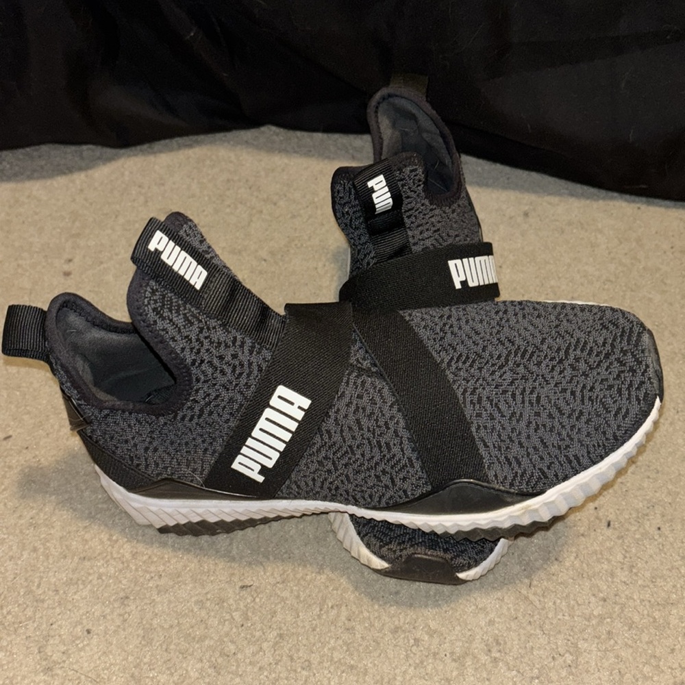 Puma Defy Mid Animal Women’s Training shoes